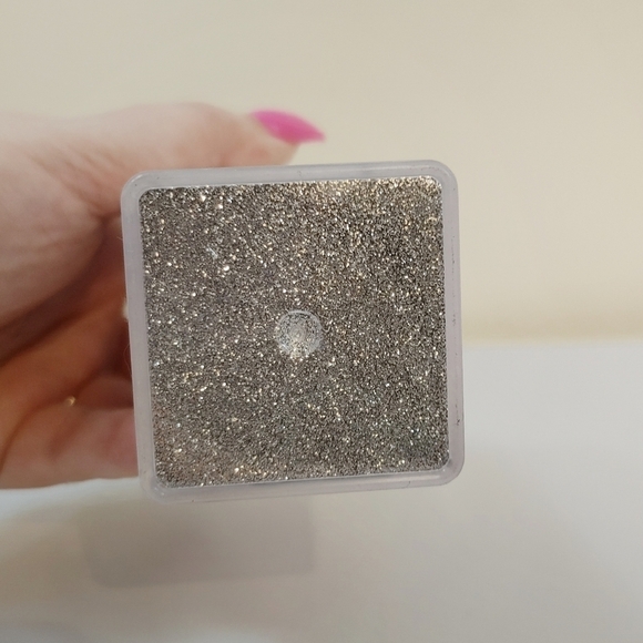 New Recollections Extra Fine Silver Glitter - Picture 5 of 8